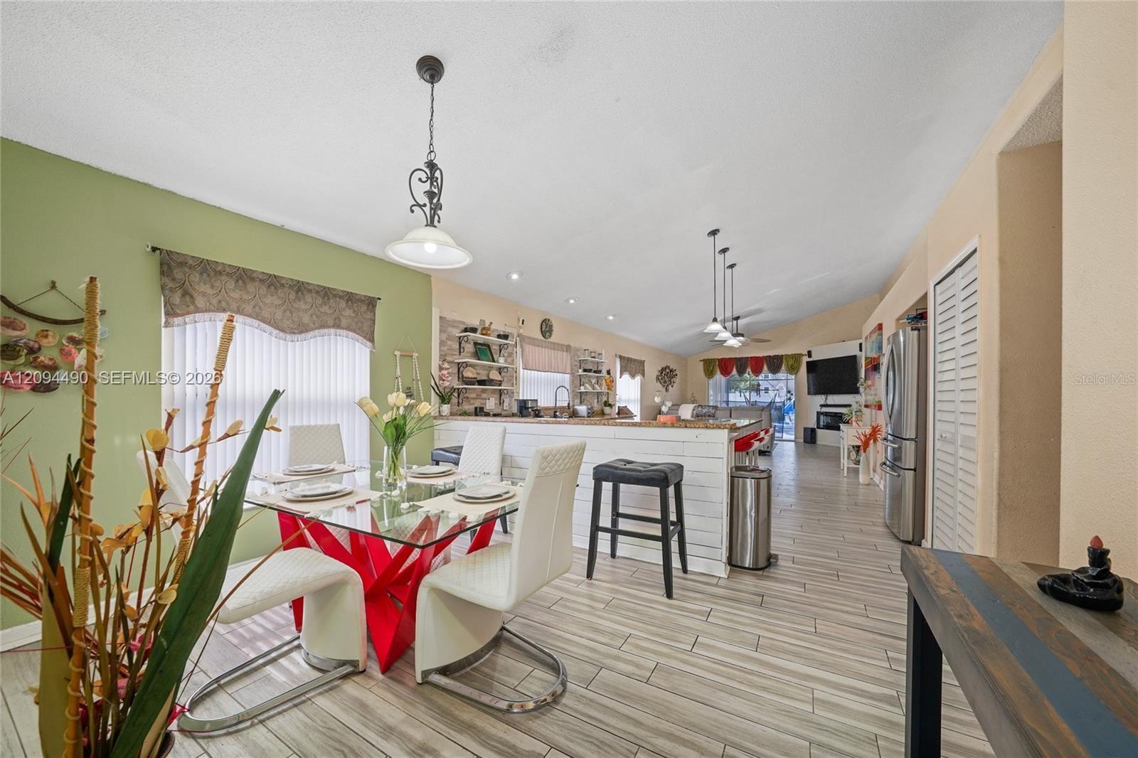 16404 Coopers Hawk Property Photo 11