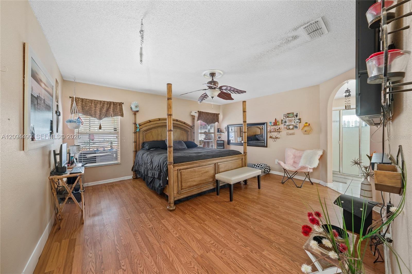 16404 Coopers Hawk Property Photo 17