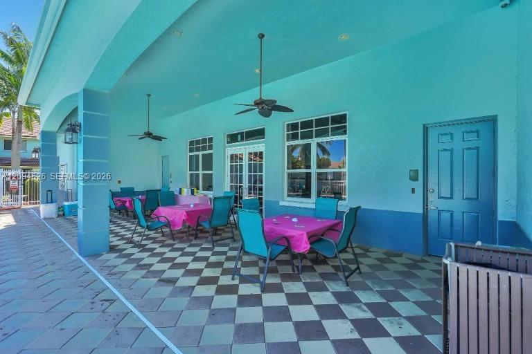 3716 Oleander Terrace Property Photo 2