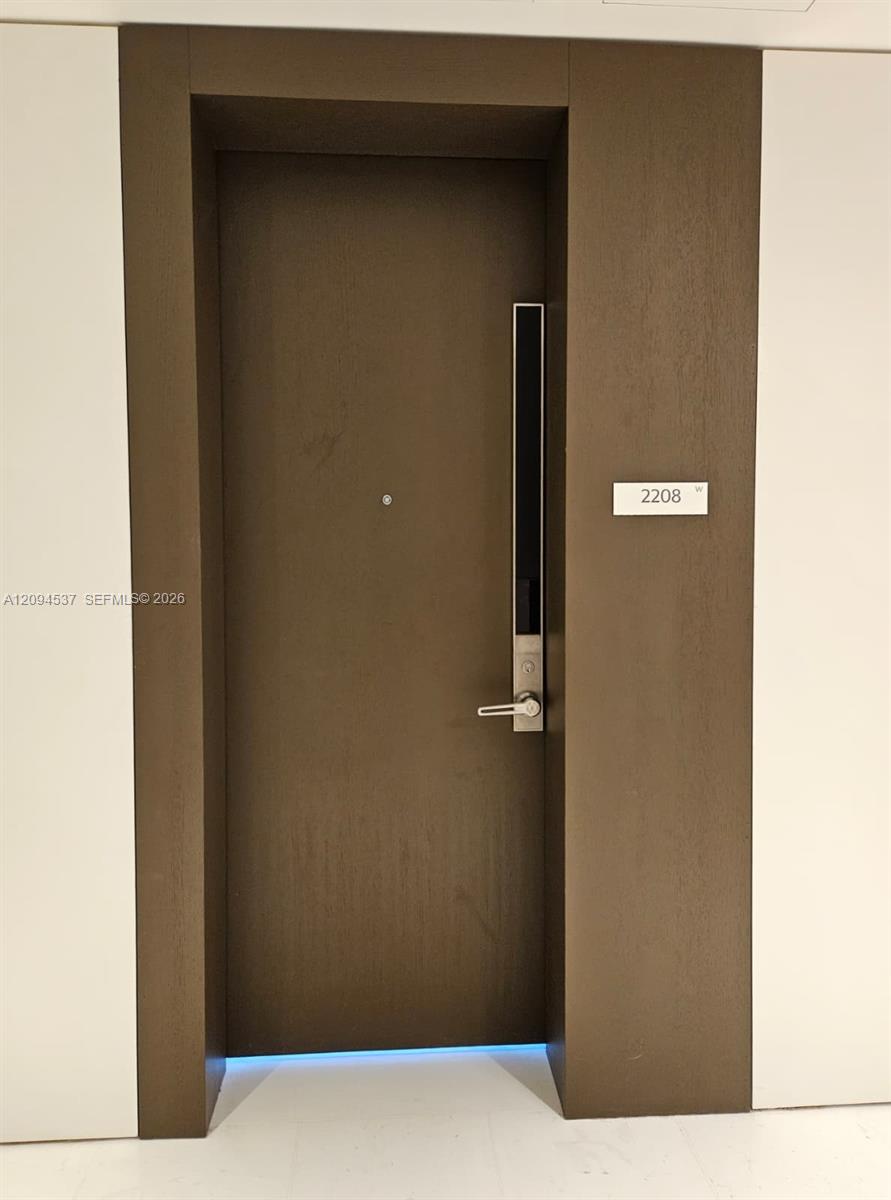 300 Biscayne Boulevard Way 2208w Property Photo 2
