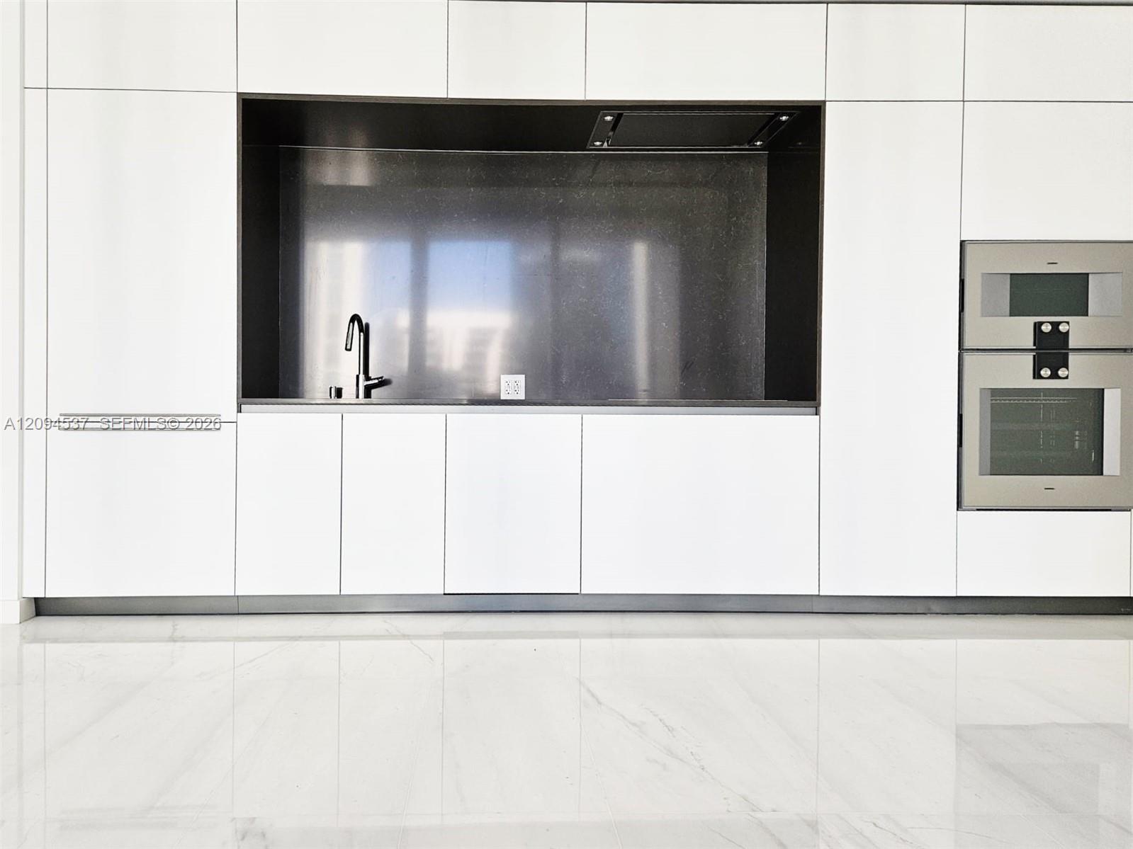 300 Biscayne Boulevard Way 2208w Property Photo 5