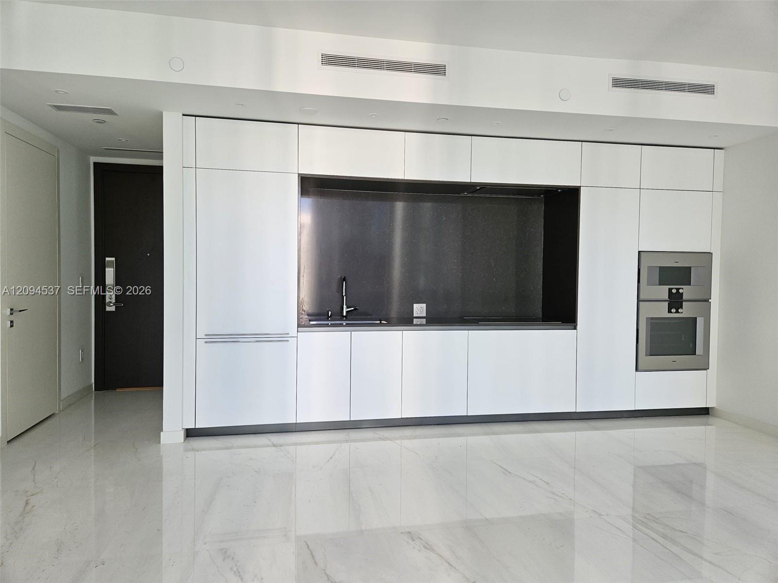 300 Biscayne Boulevard Way 2208w Property Photo 6