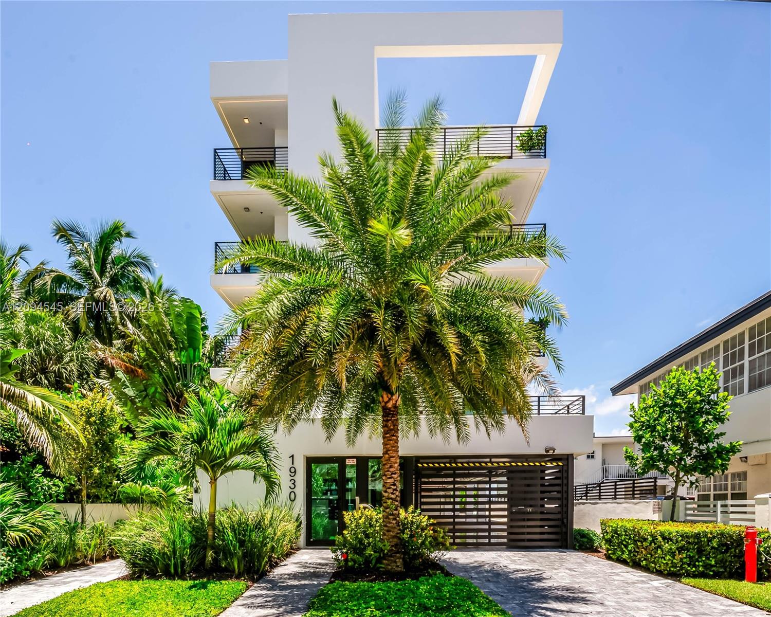 1930 Bay Drive 2
