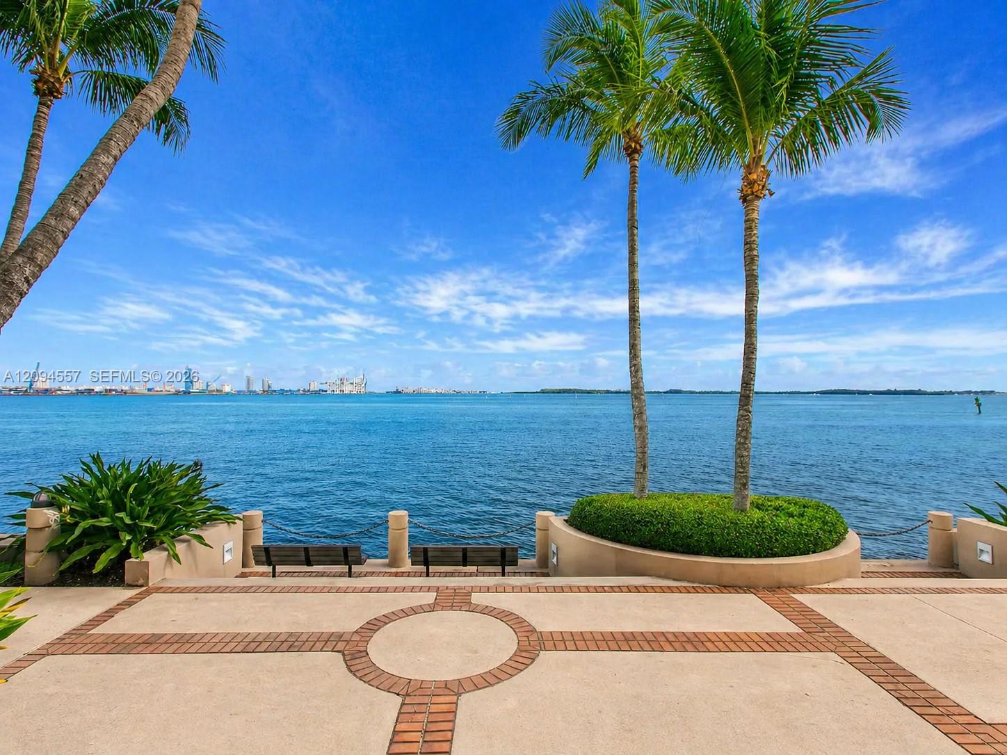 520 Brickell Key Drive A1113 Property Photo 2