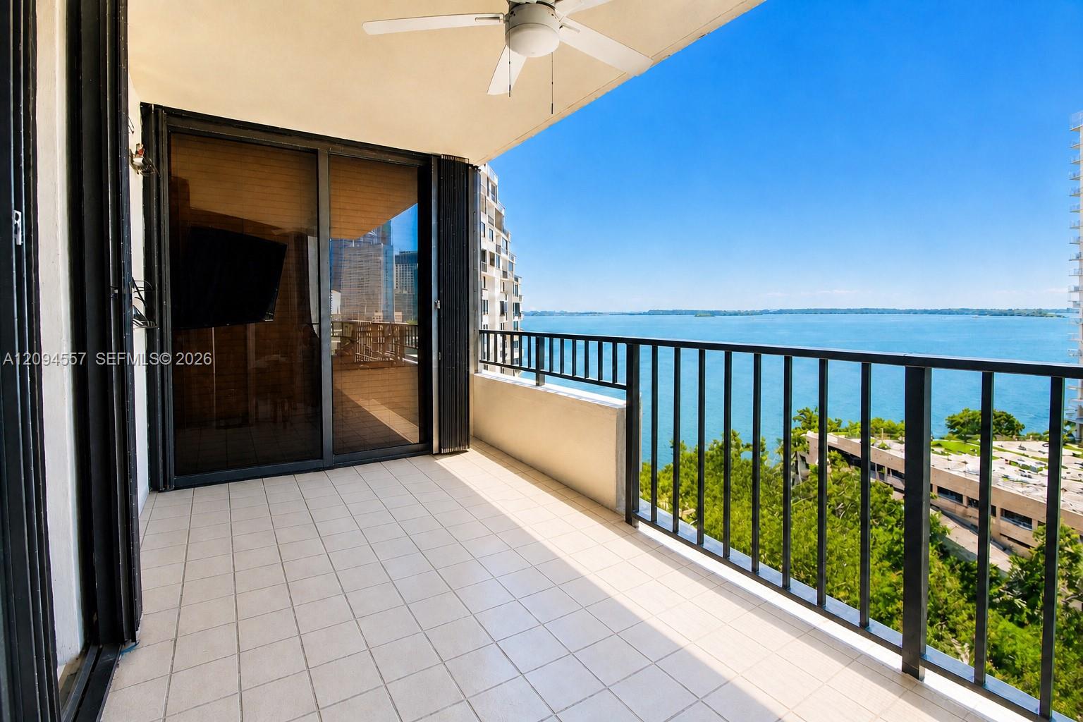 520 Brickell Key Drive A1113 Property Photo 4
