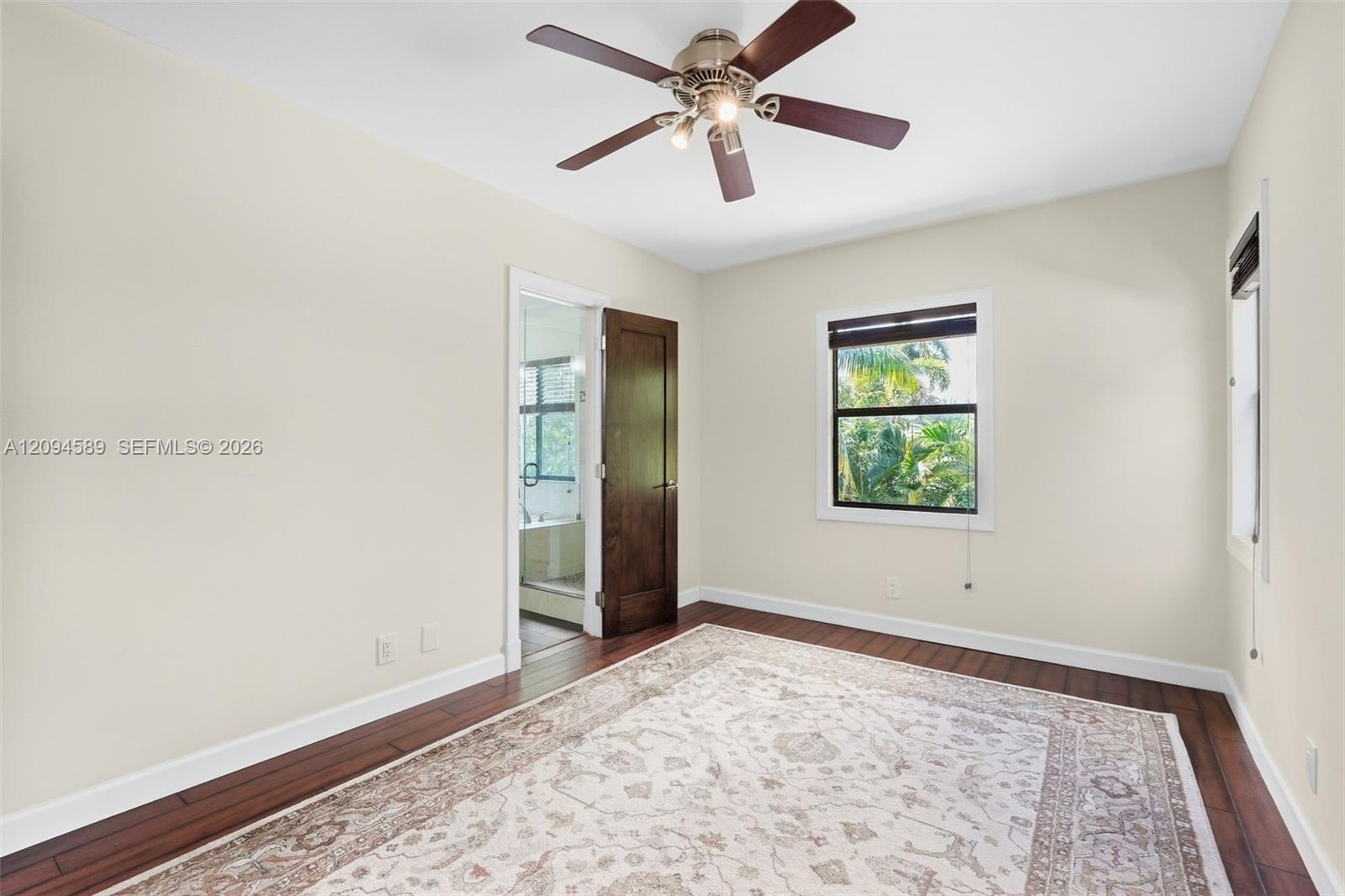 521 N Victoria Park Road Property Photo 13