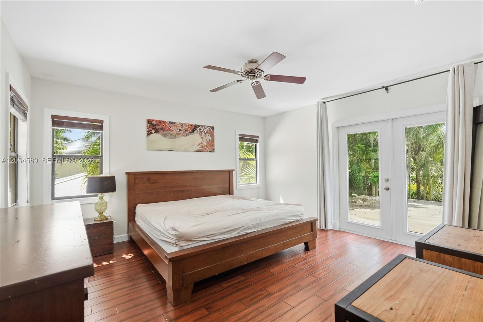 521 N Victoria Park Road Property Photo 14