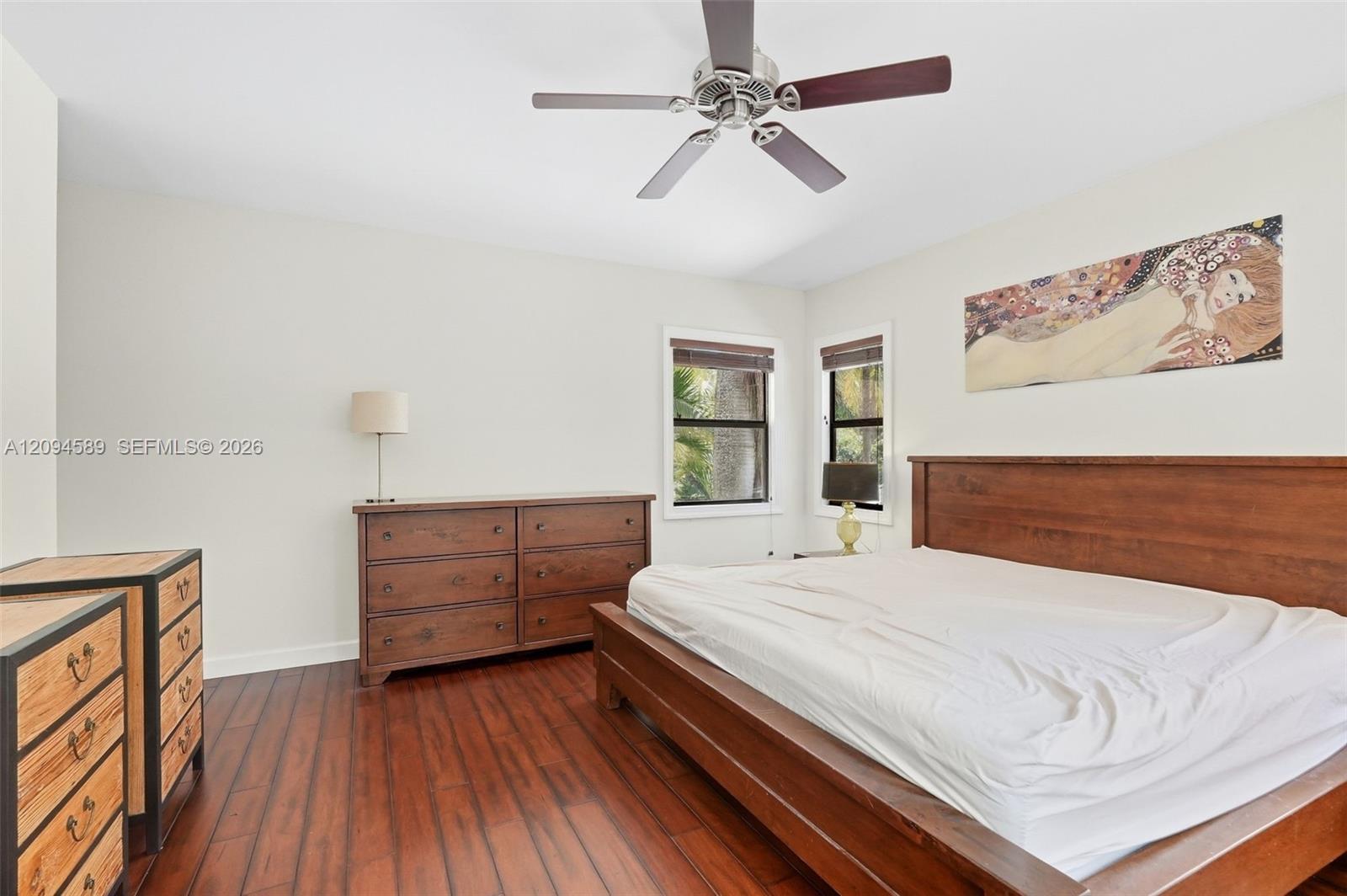 521 N Victoria Park Road Property Photo 15
