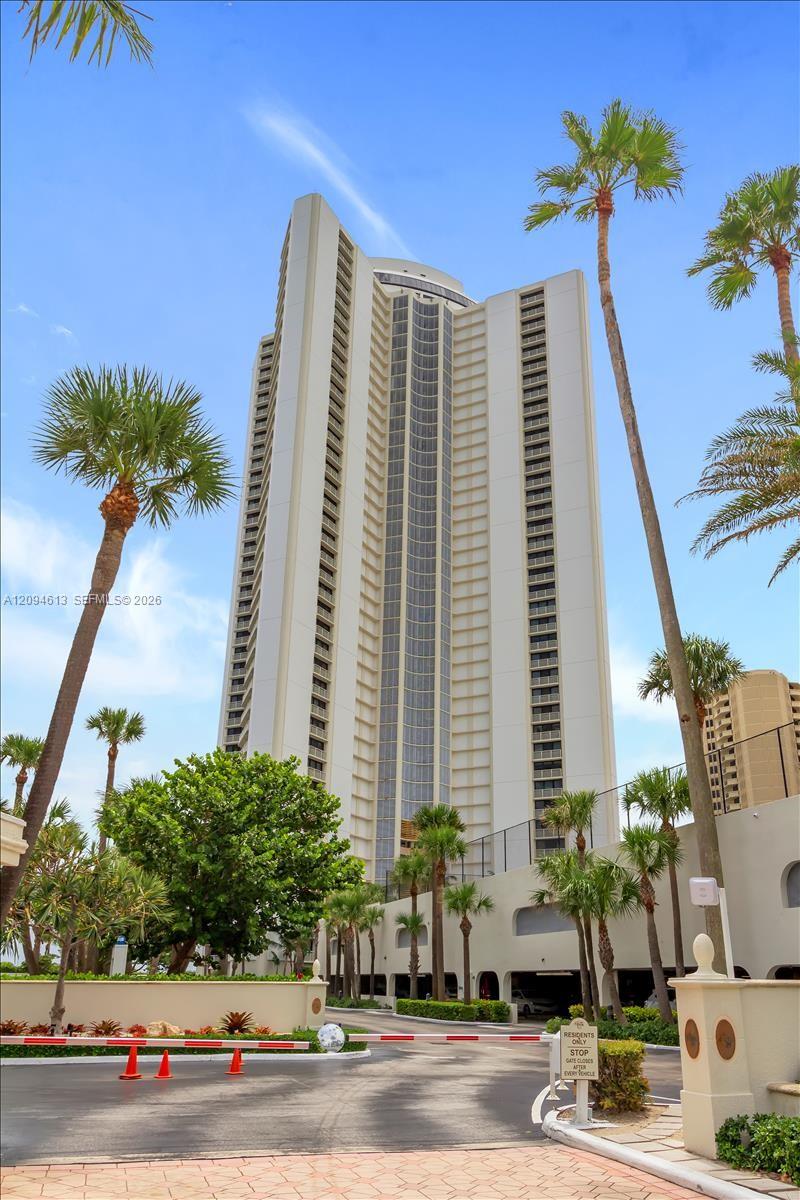 3000 N Ocean Drive 3b Property Photo 39