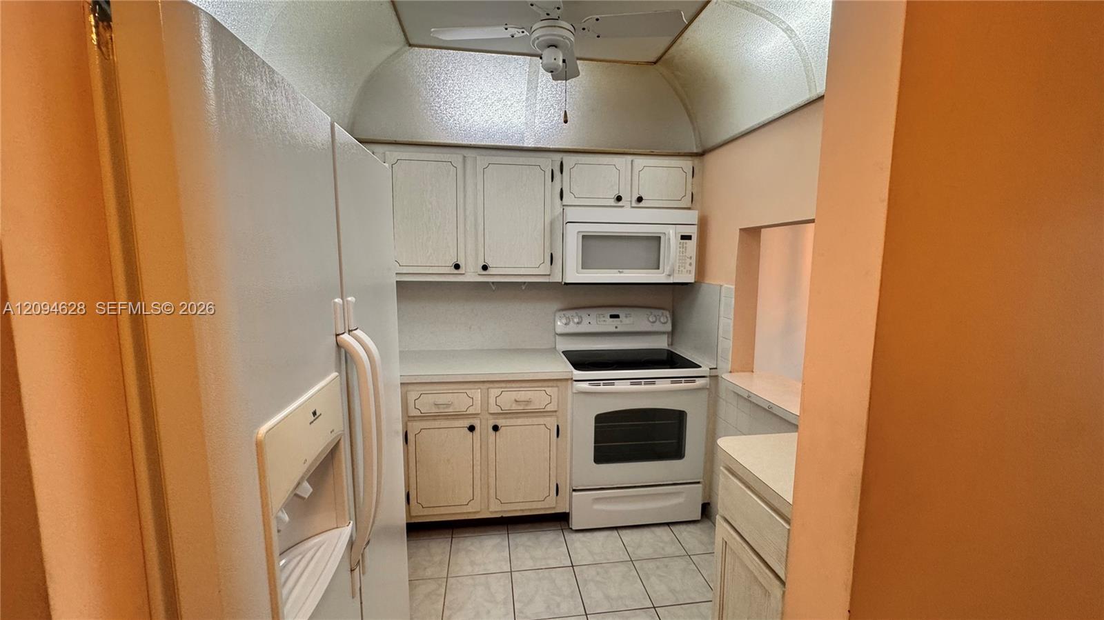 8400 Sunrise Lakes Boulevard 306 Property Photo 1