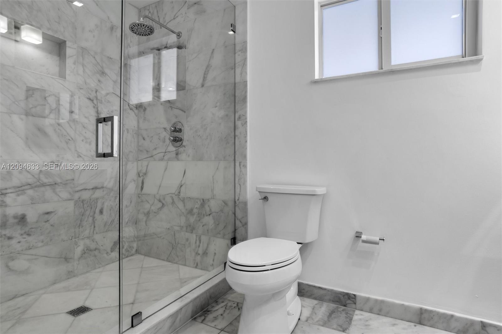 20330 Highland Lakes Boulevard Property Photo 15