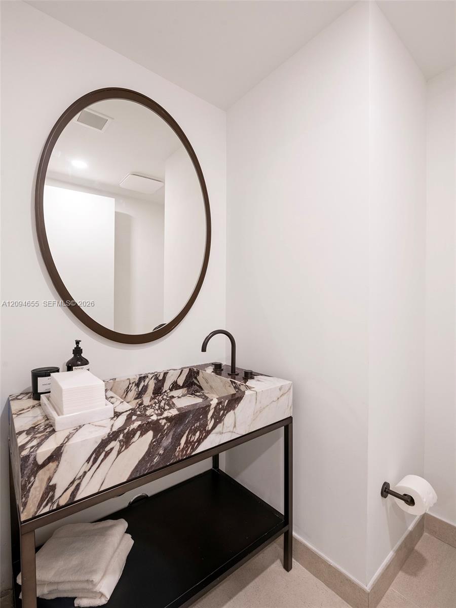 2200 Brickell Avenue 407 Property Photo 8