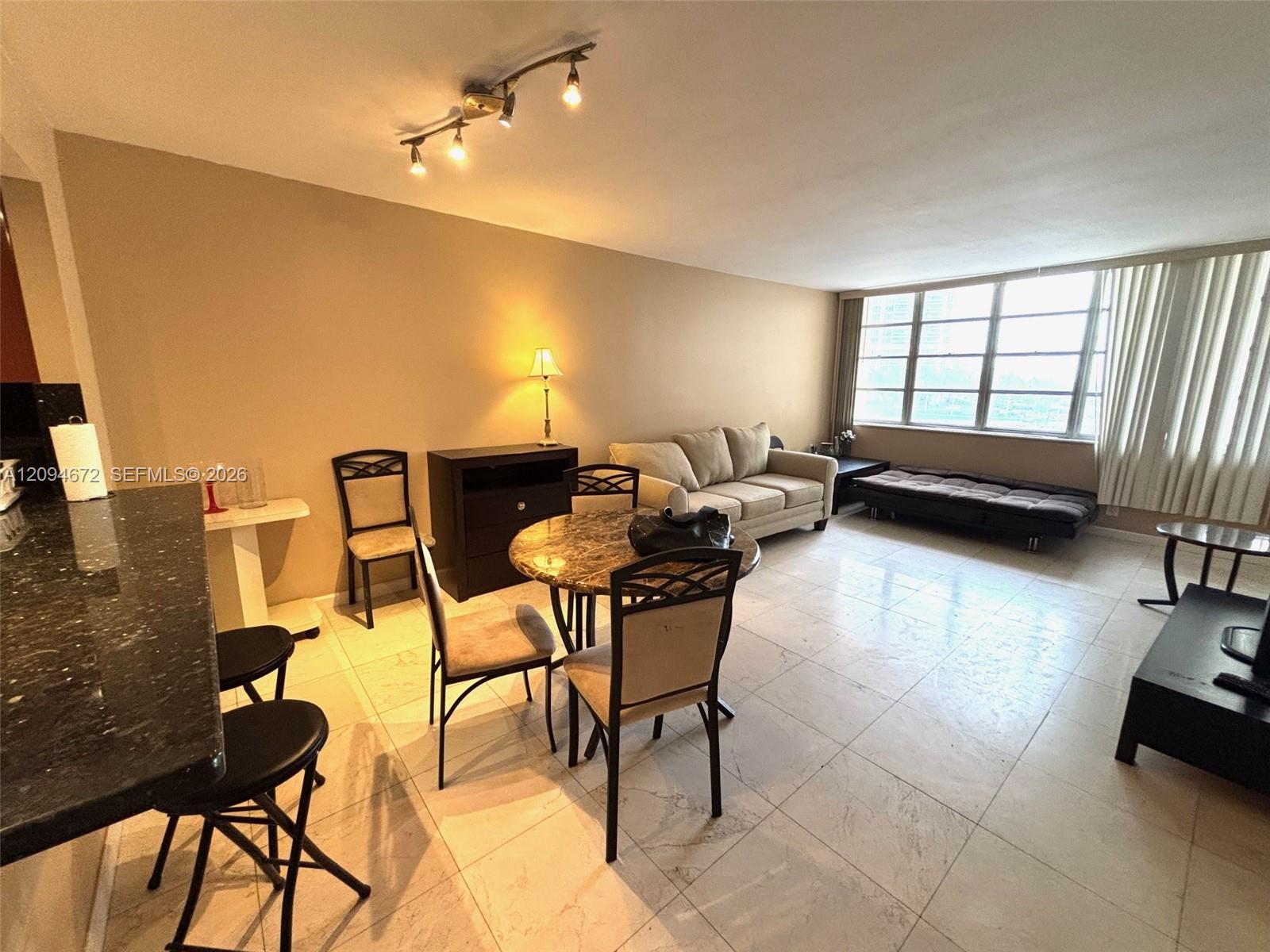 1817 S Ocean Drive 426 Property Photo 6