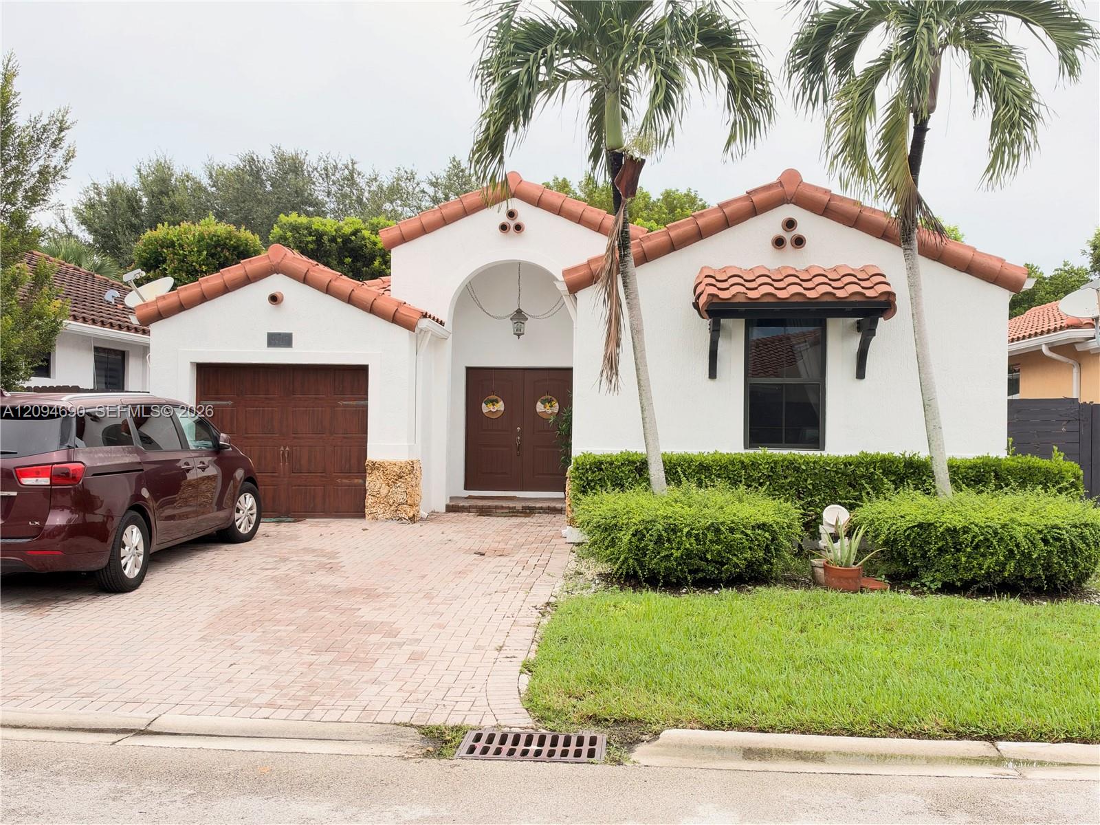 9947 Nw 10th Terrace Property Photo 1