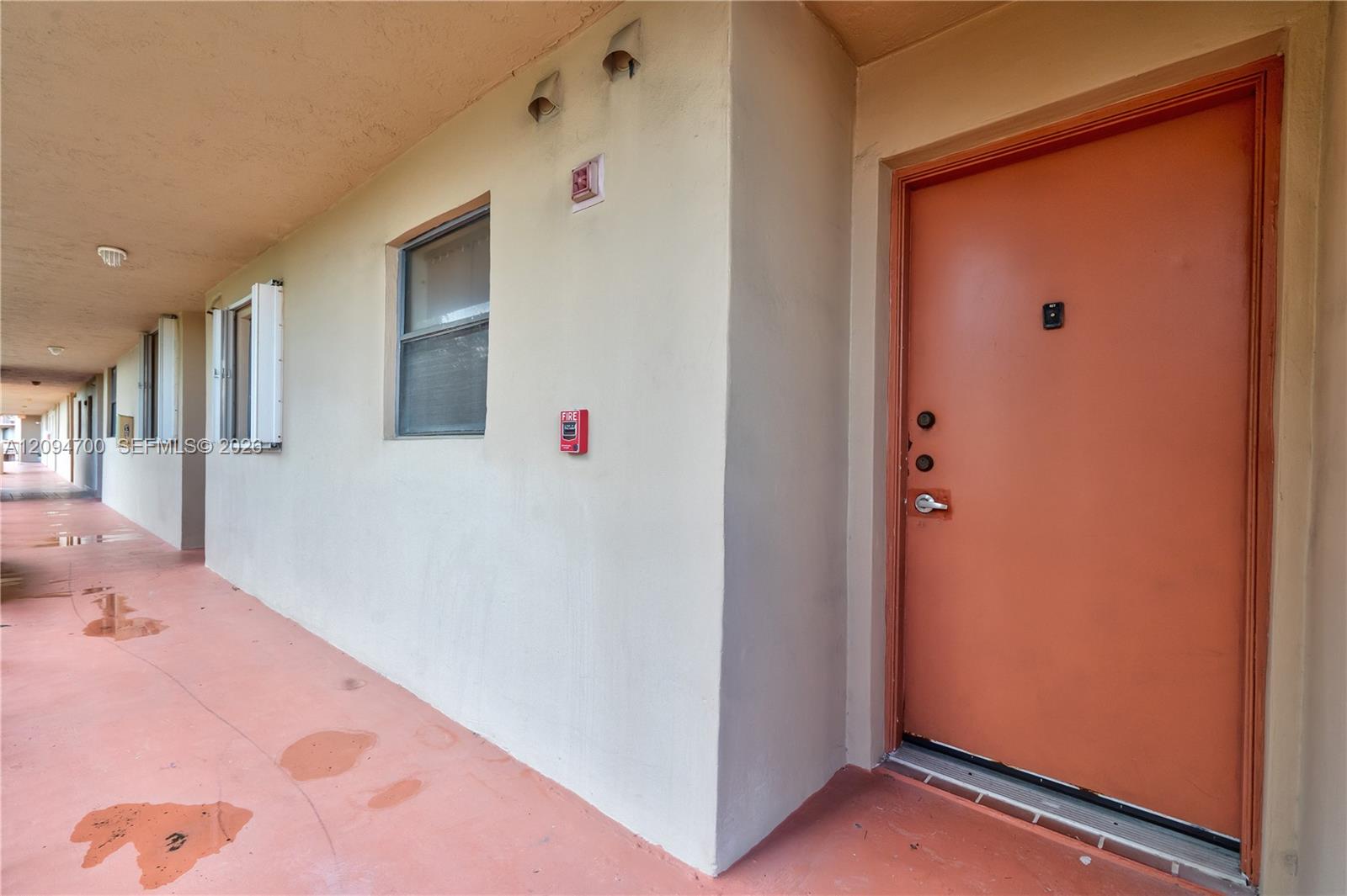 10253 Nw 9th St Circle 407-6 Property Photo 1