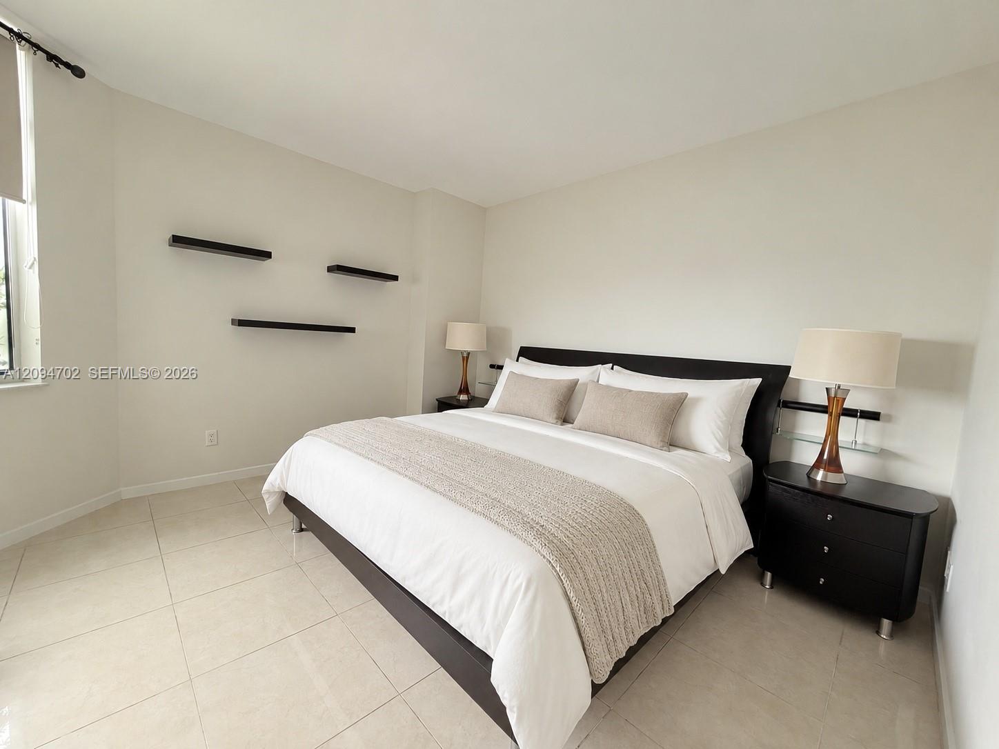 325 S Biscayne Boulevard 3015 Property Photo 2