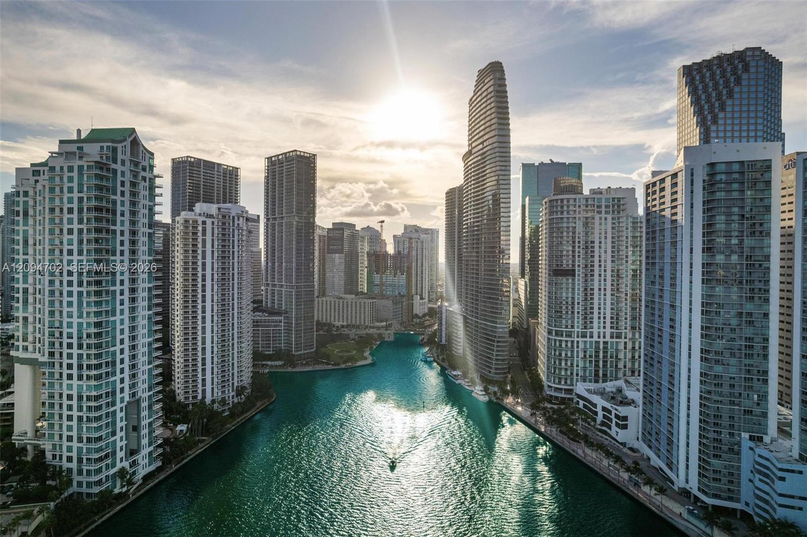 325 S Biscayne Boulevard 3015 Property Photo 13