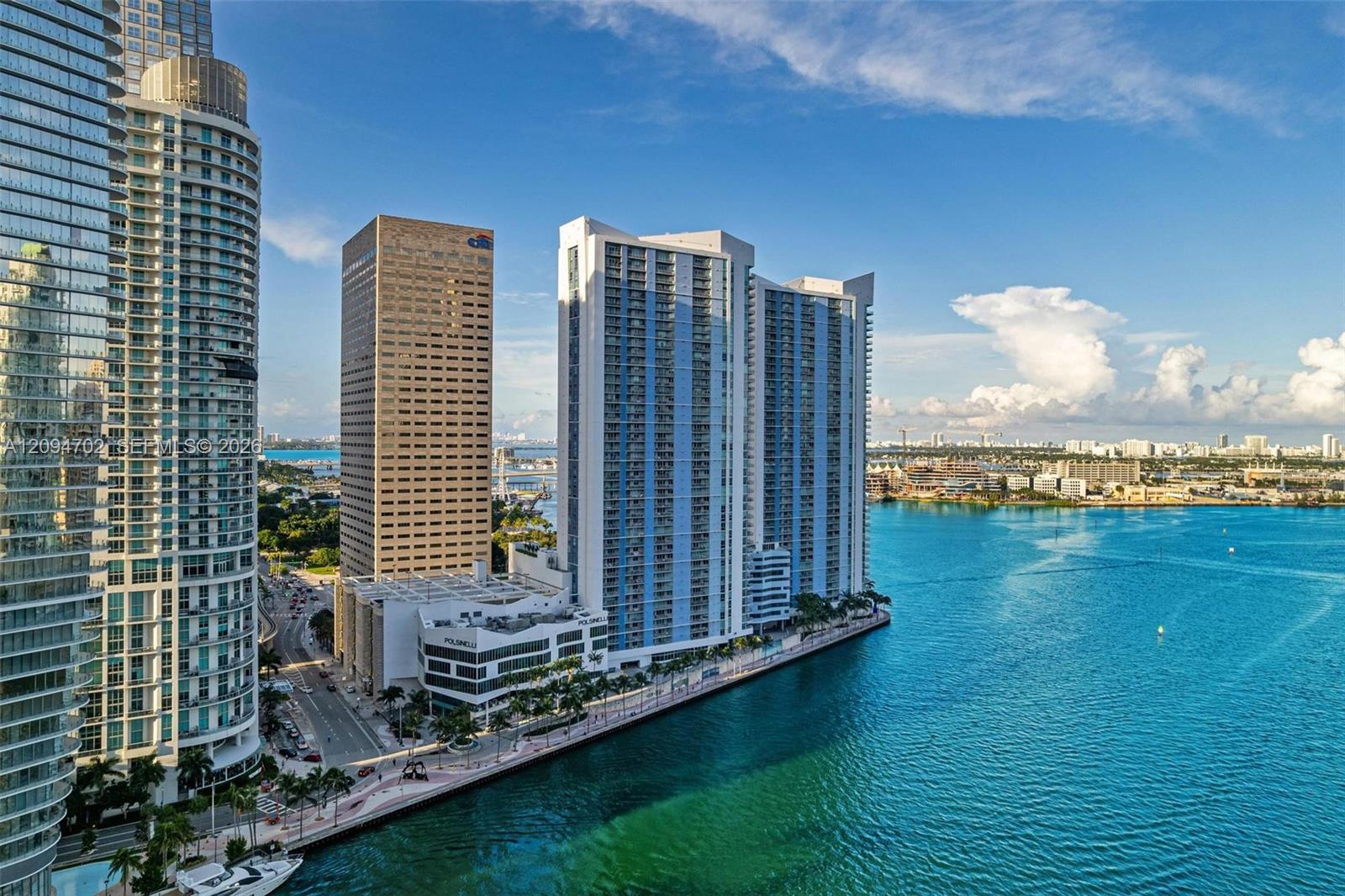 325 S Biscayne Boulevard 3015 Property Photo 16