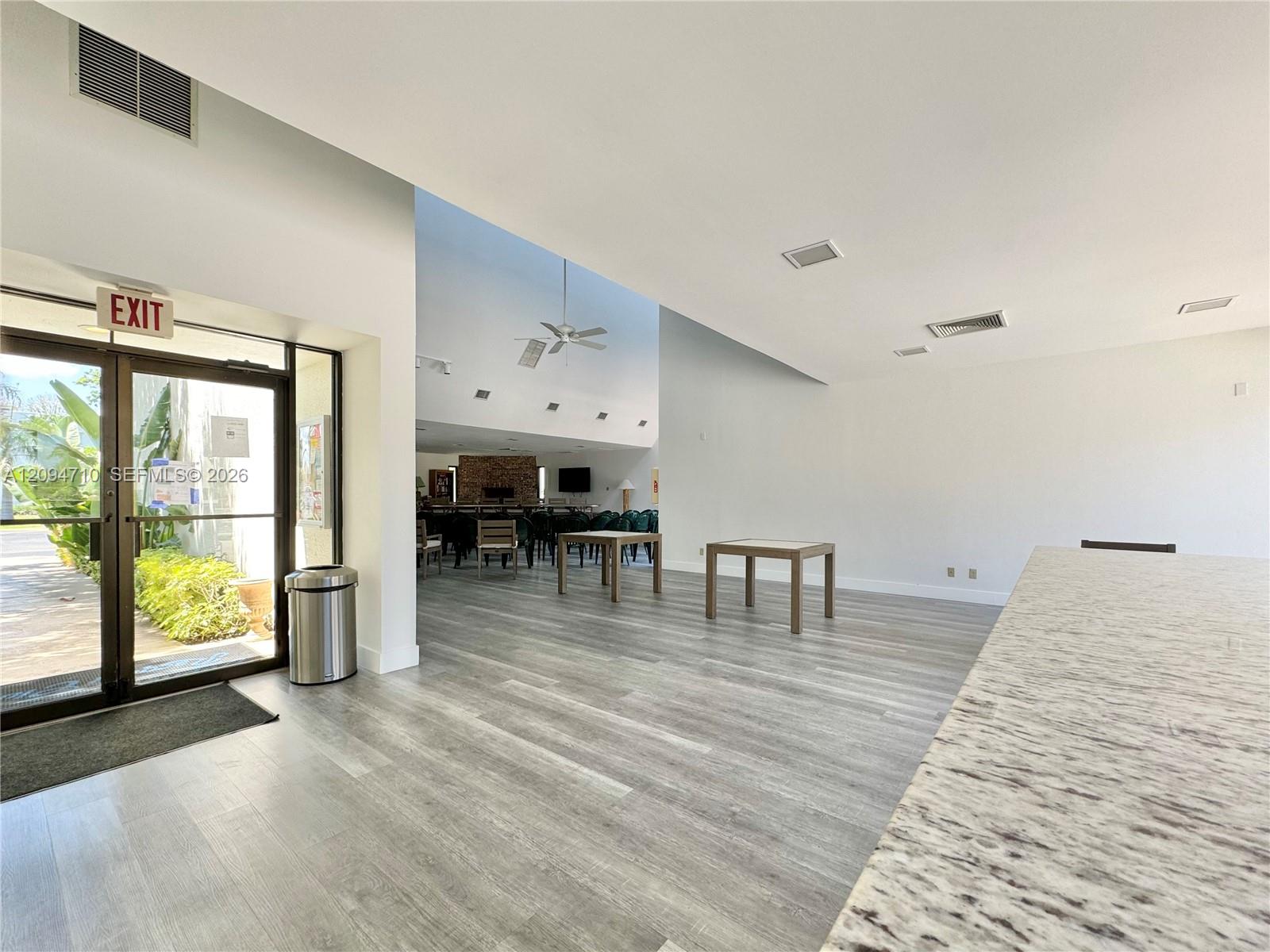 1605 S Us Highway 1 201v5 Property Photo 42