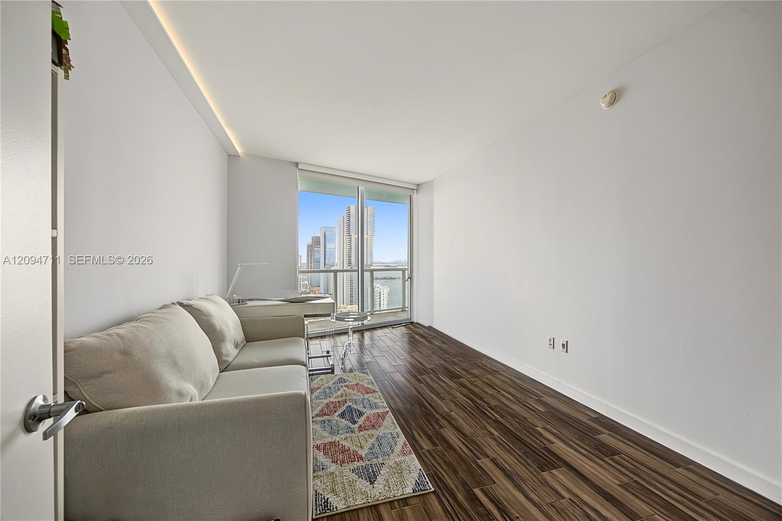 1900 N Bayshore Drive 3604 Property Photo 16