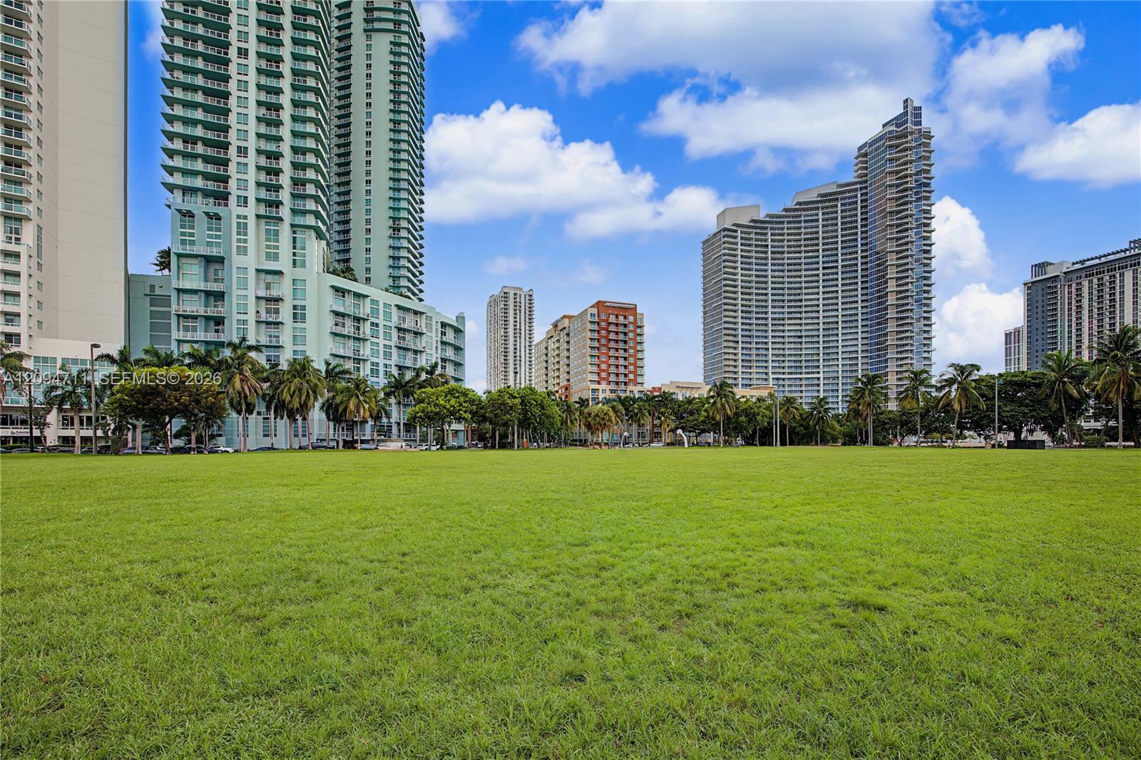 1900 N Bayshore Drive 3604 Property Photo 24