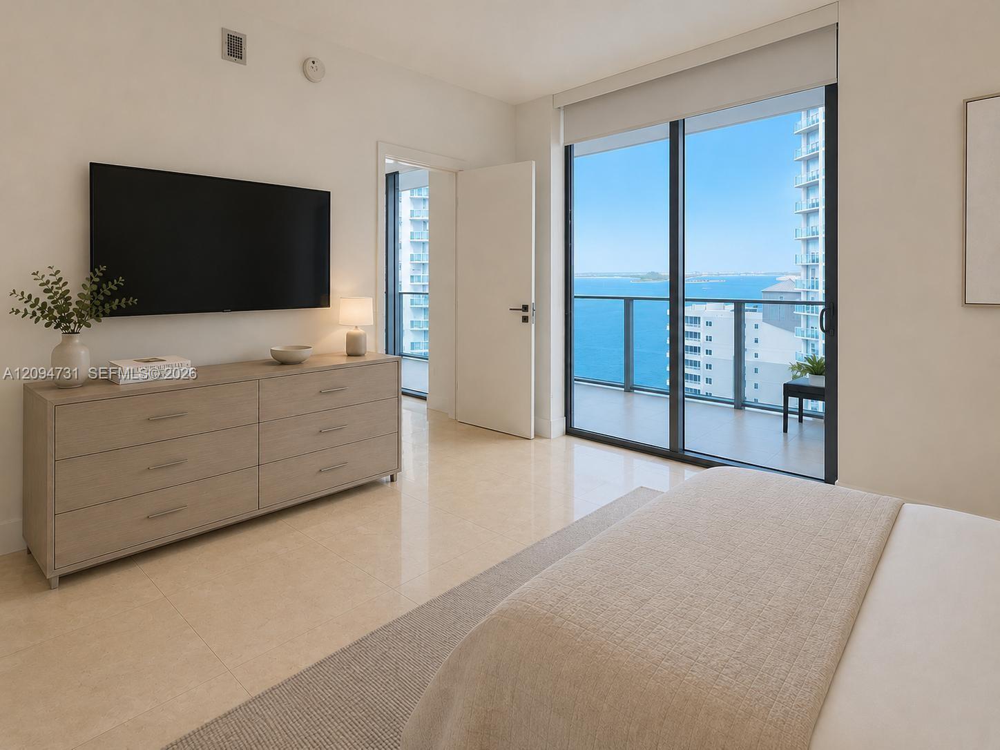 1300 Brickell Bay Drive 1904 Property Photo 12