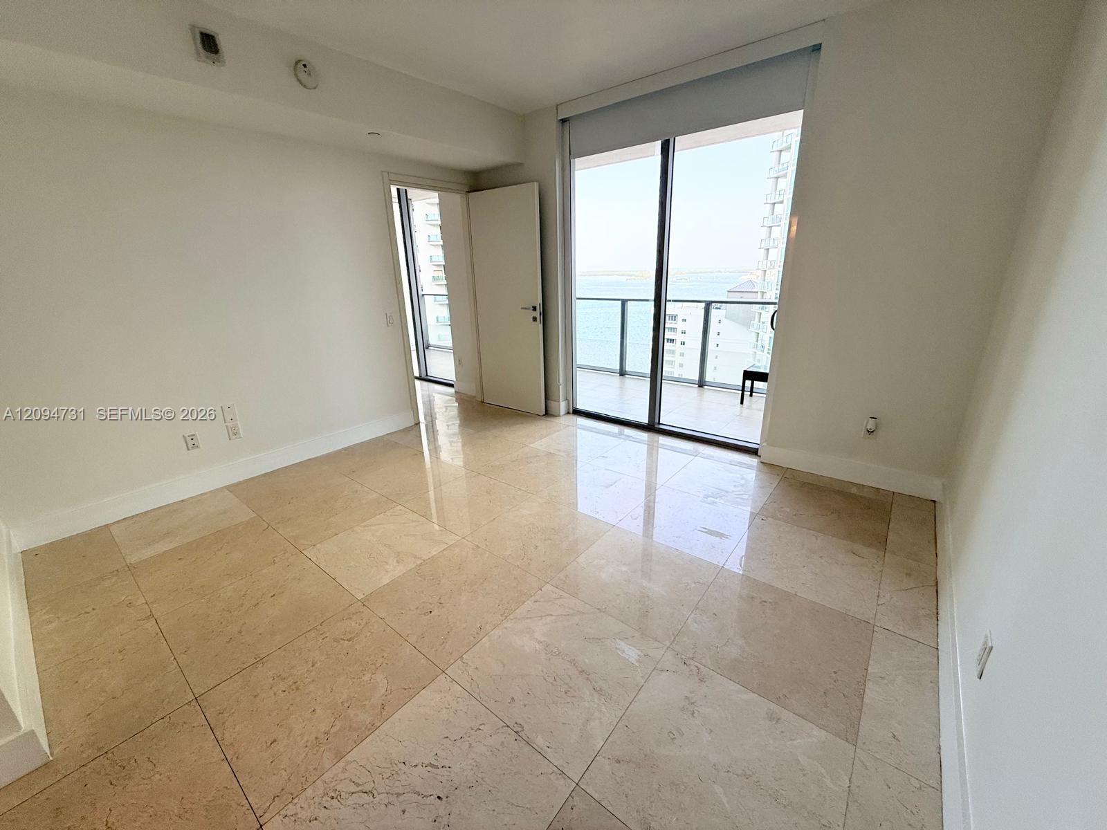 1300 Brickell Bay Drive 1904 Property Photo 14