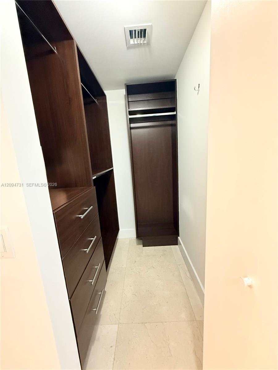 1300 Brickell Bay Drive 1904 Property Photo 16