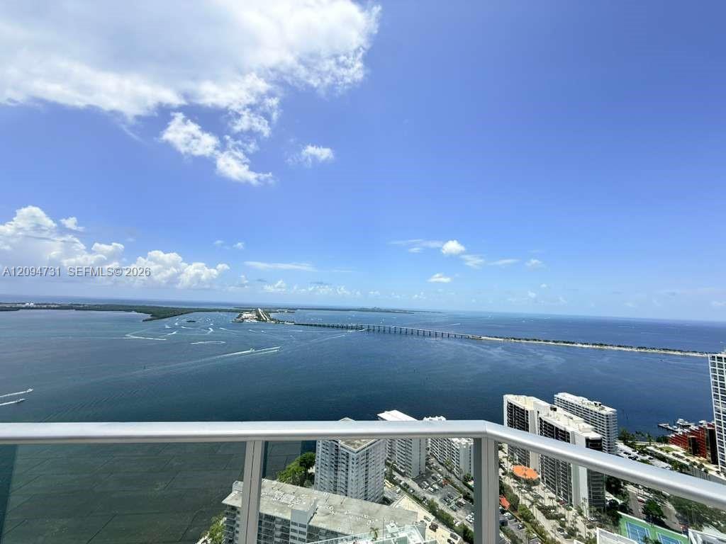 1300 Brickell Bay Drive 1904 Property Photo 27