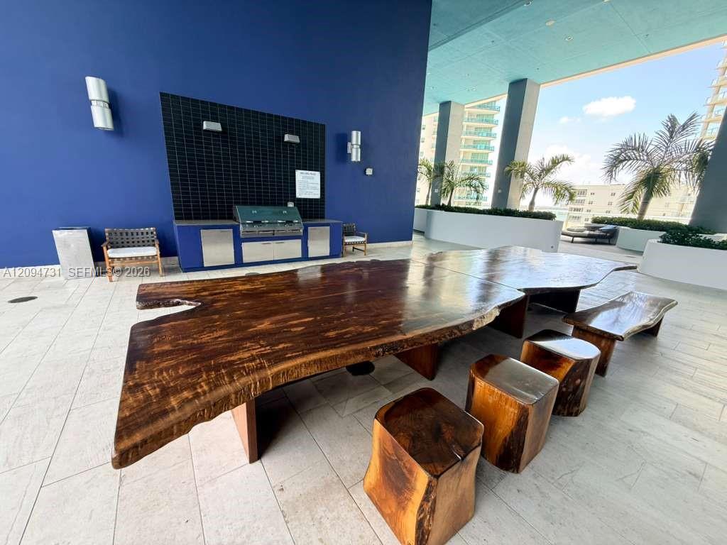 1300 Brickell Bay Drive 1904 Property Photo 31