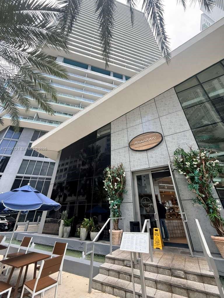 1300 Brickell Bay Drive 1904 Property Photo 51