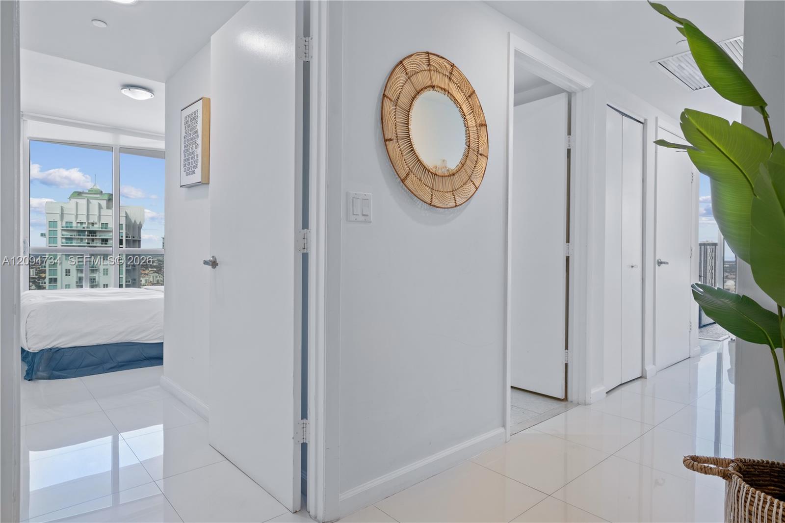 485 Brickell Avenue 3904 Property Photo 15