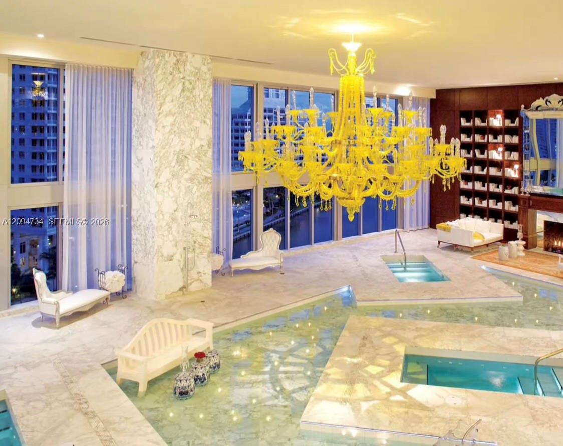 485 Brickell Avenue 3904 Property Photo 23