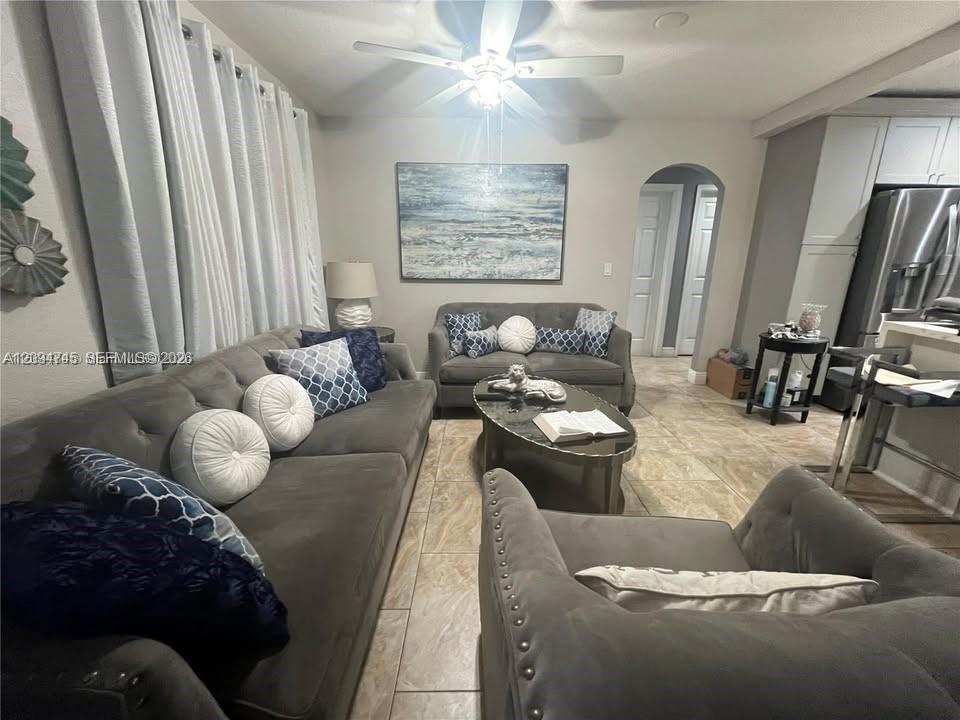 3421 Sw 12th Court A Property Photo 5