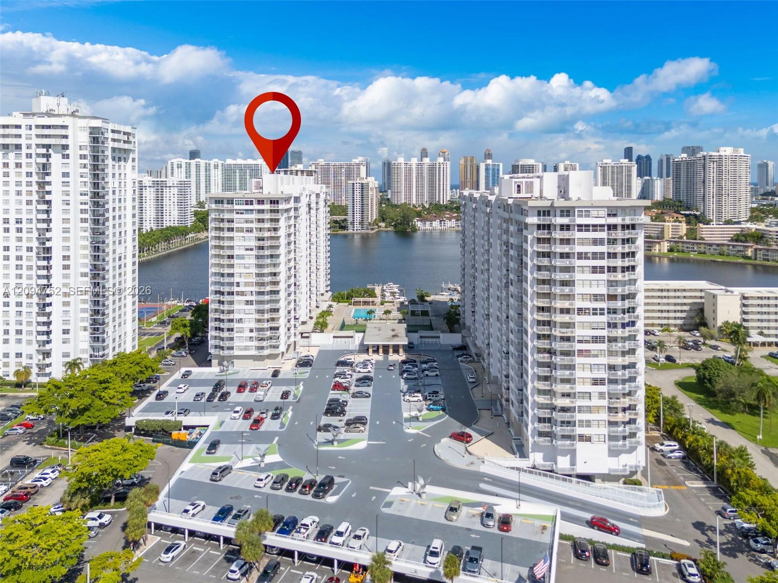 18071 Biscayne Boulevard 303 Property Photo 1