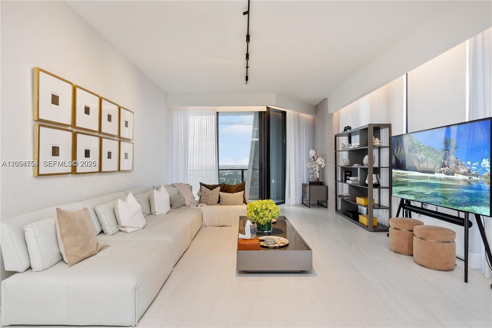 1000 Biscayne Boulevard 3502 Property Photo 23