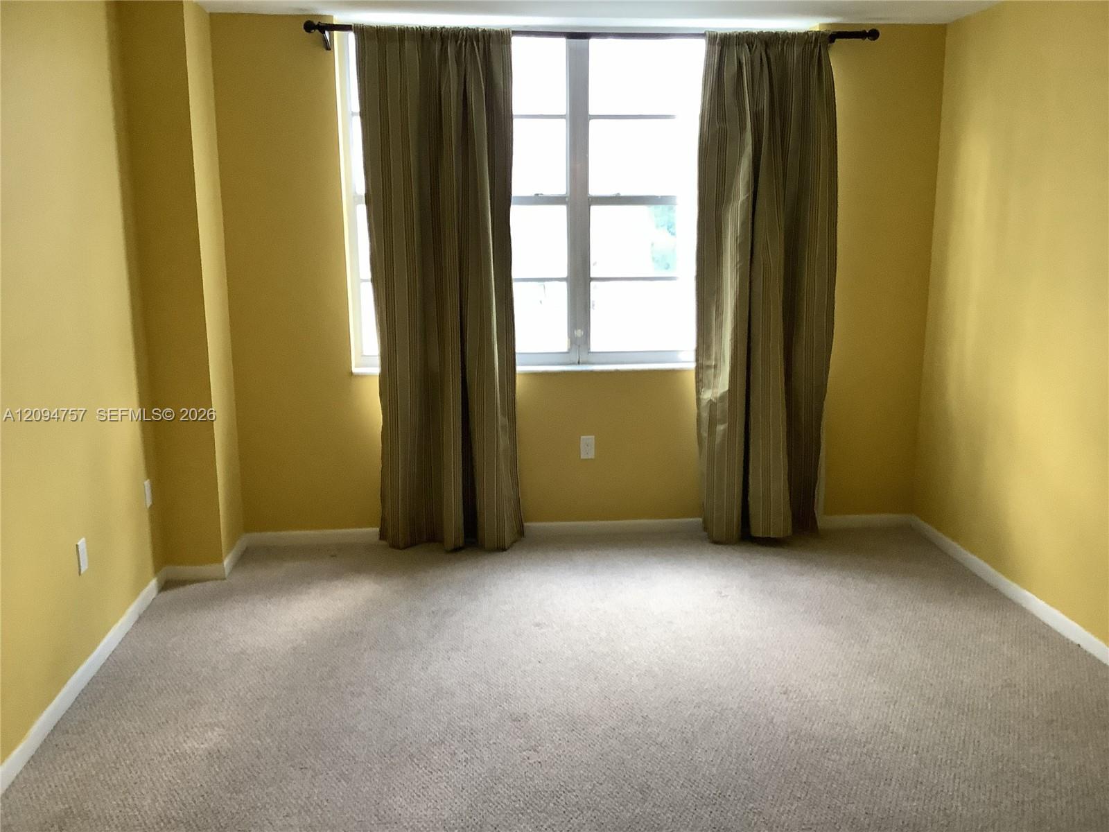 2801 Ne 183rd Street 111w Property Photo 6