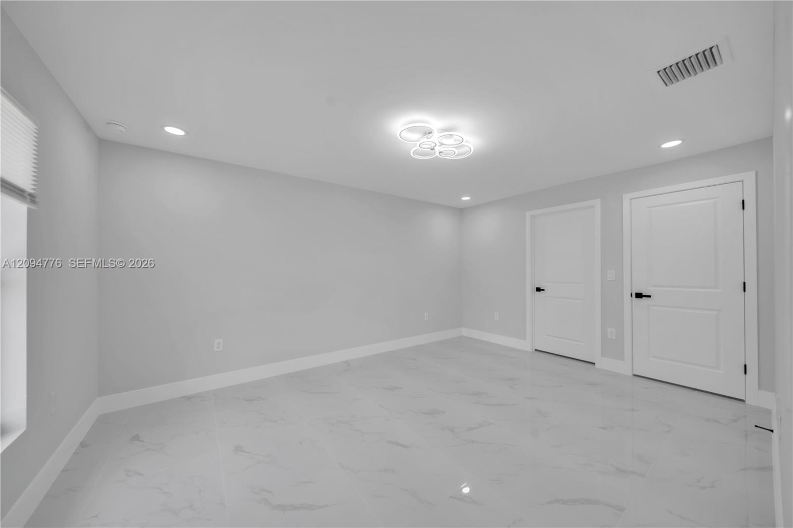 728 Glacier Avenue Property Photo 9
