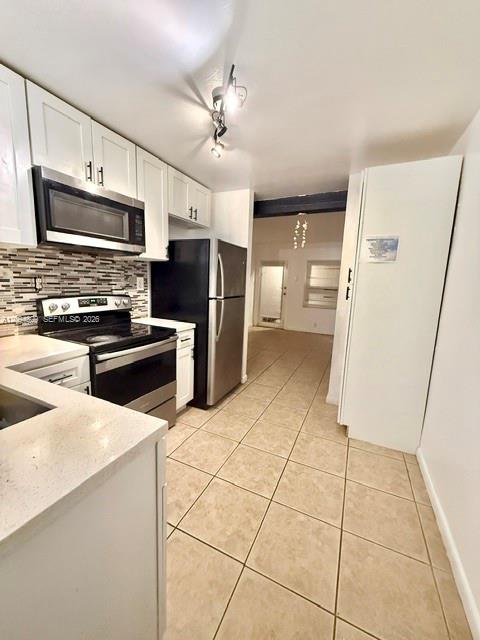 1150 Sw 26th Avenue 1-2 Property Photo 3