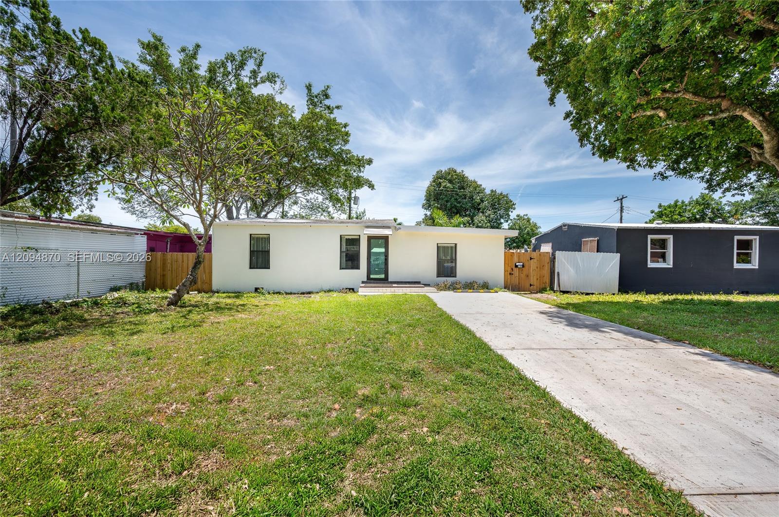 2106 Plunkett Court Property Photo 1