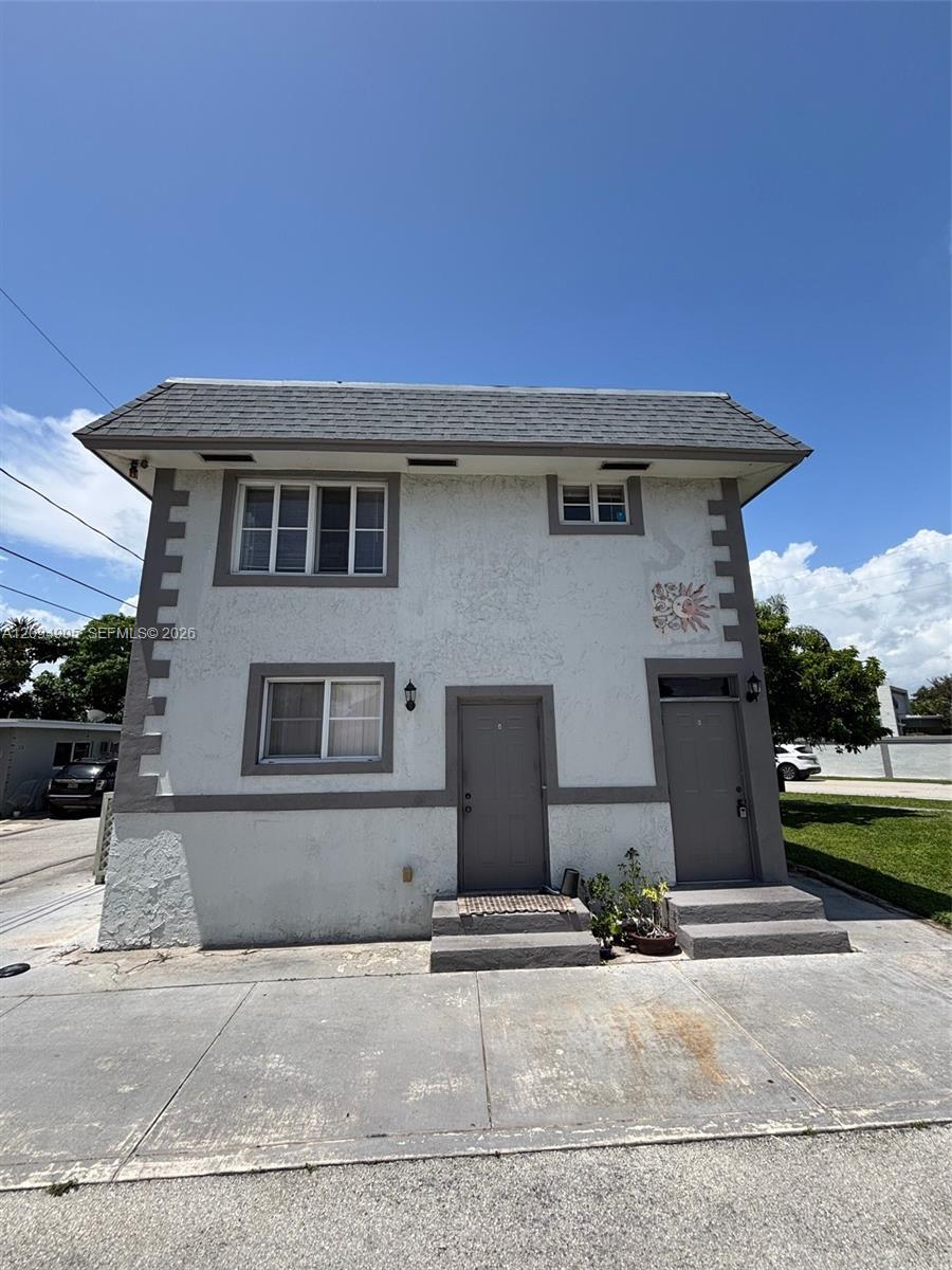219 W Dixie Highway B Property Photo 1