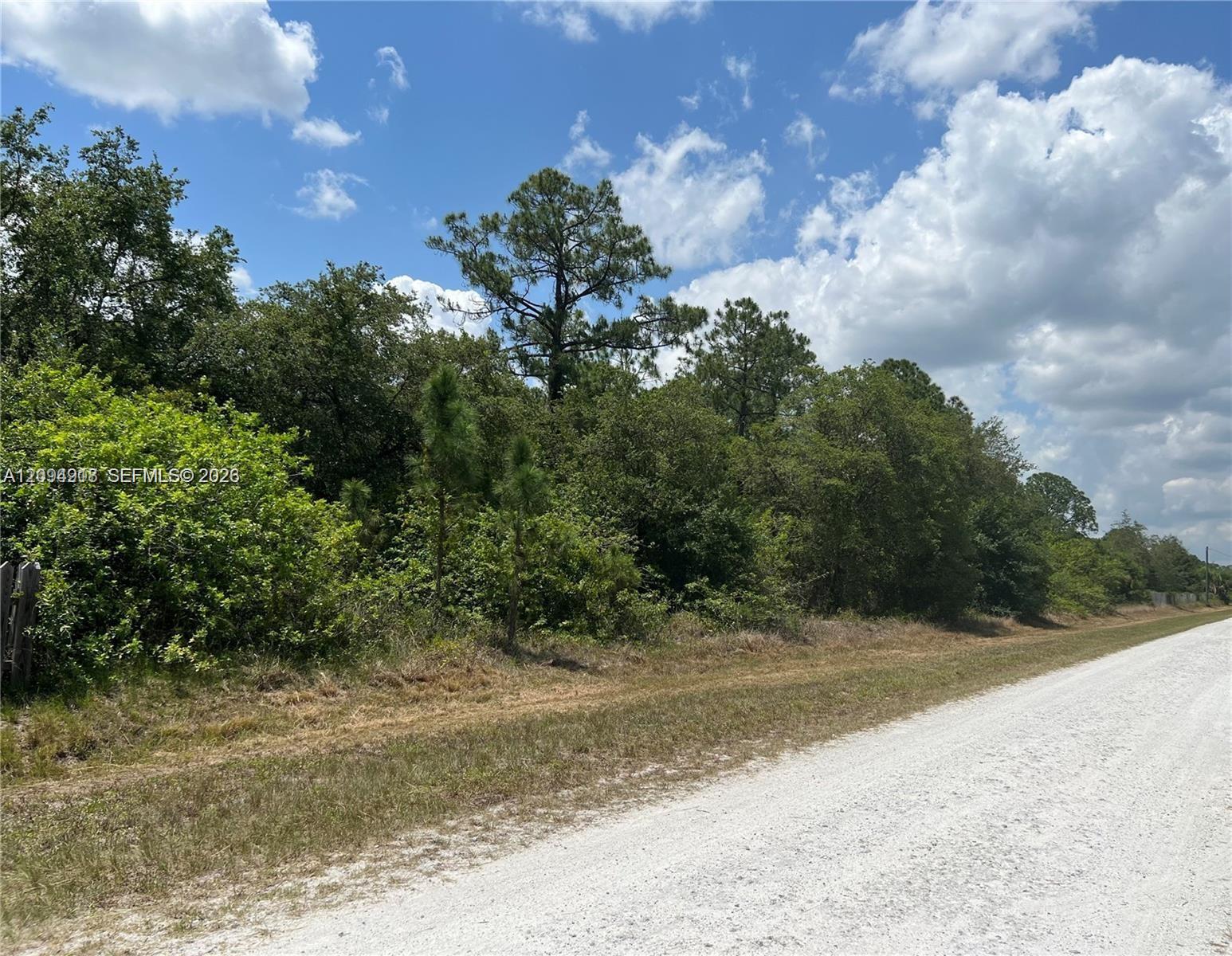470 N Isora Property Photo 1