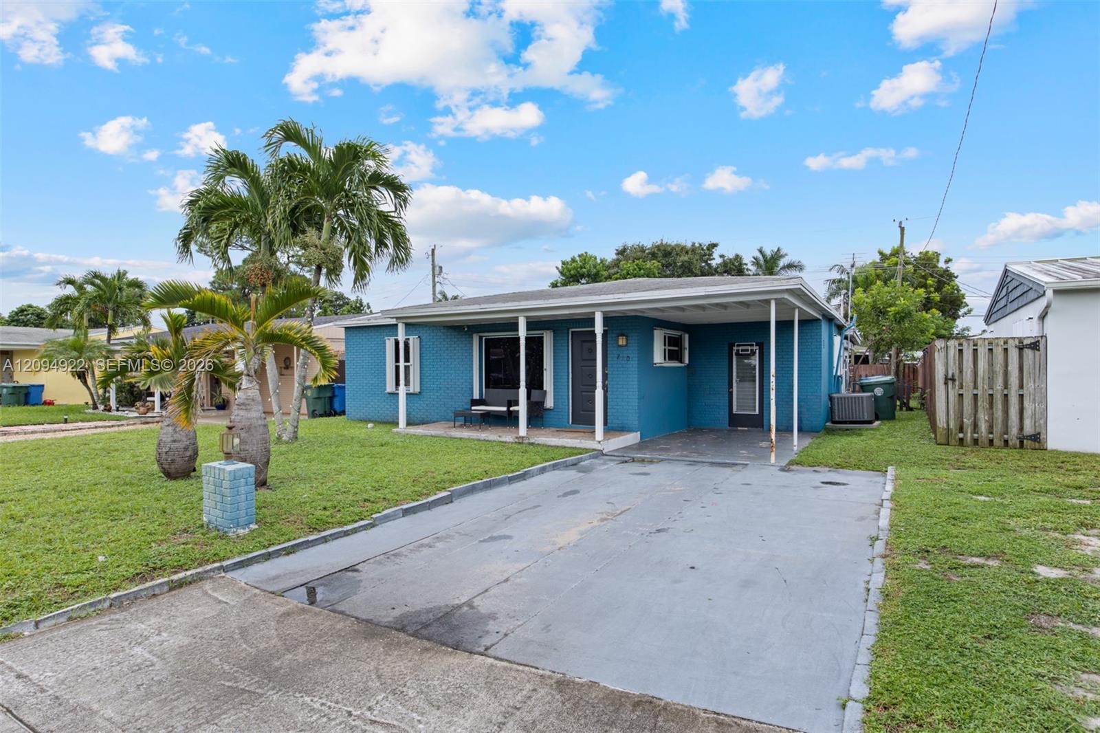 230 Nw 52nd Street Property Photo 1