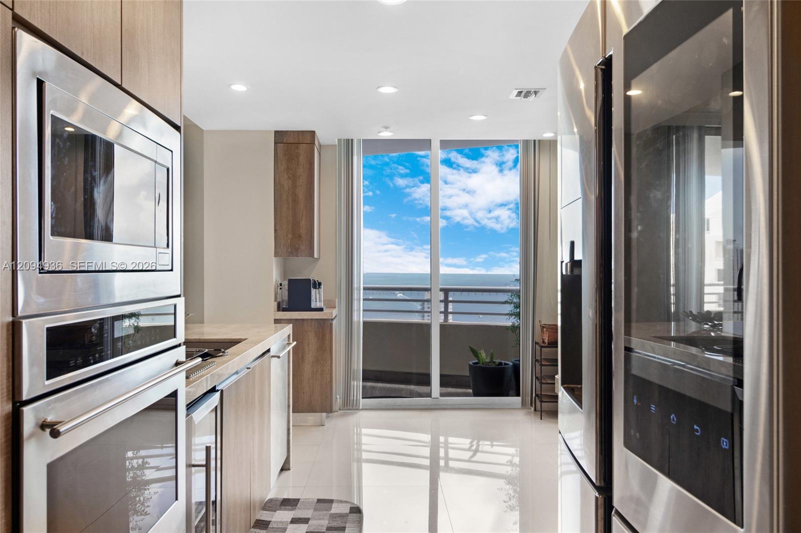 848 Brickell Key Drive 3905 Property Photo 12
