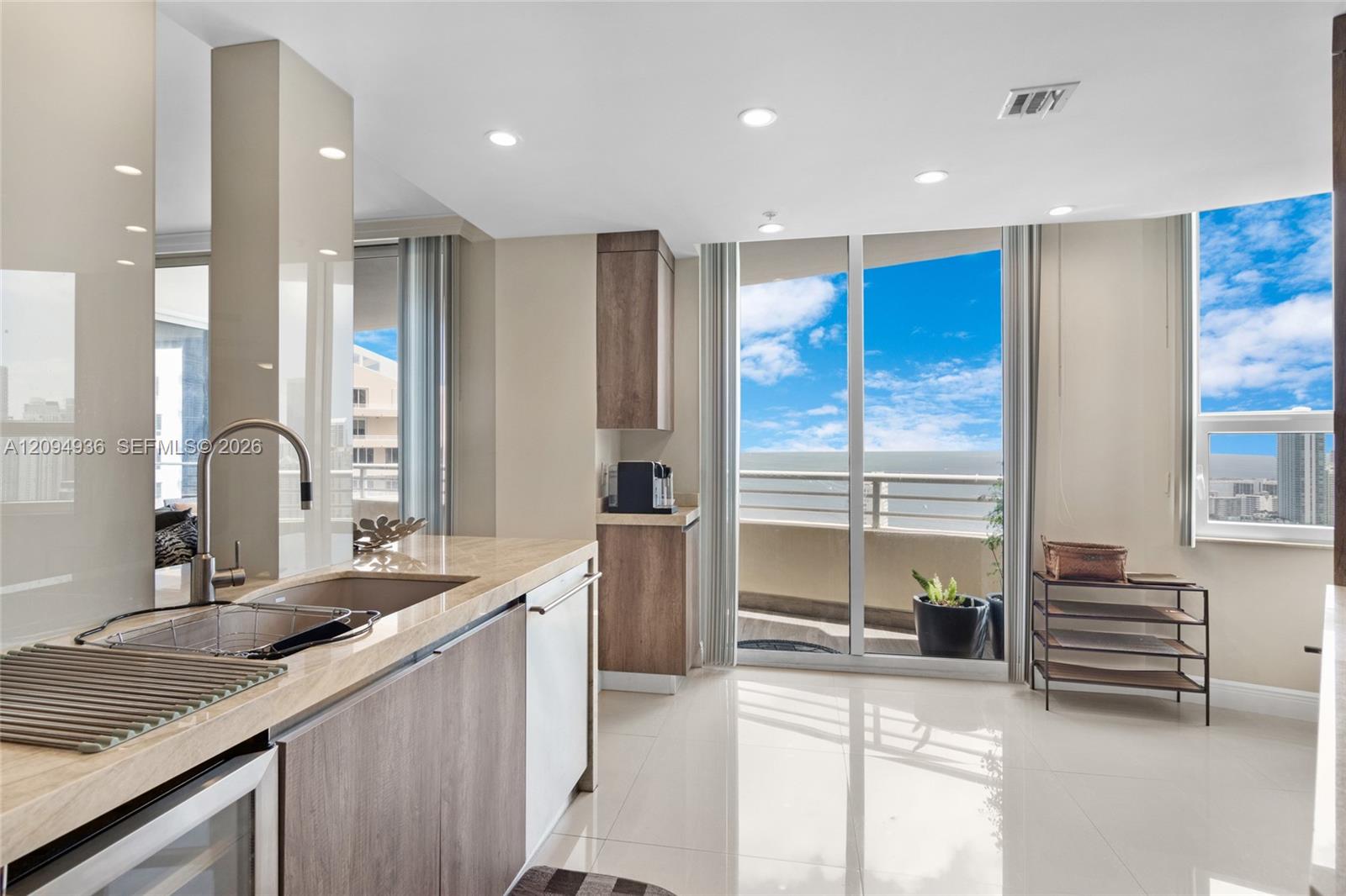 848 Brickell Key Drive 3905 Property Photo 13