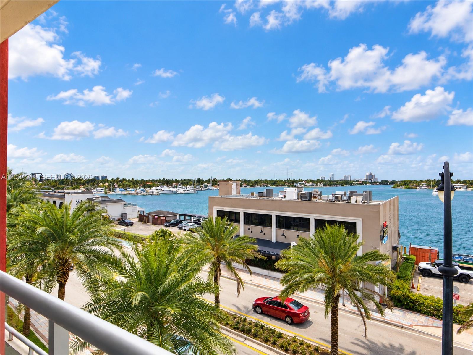 777 N Ocean Drive N330 Property Photo 6