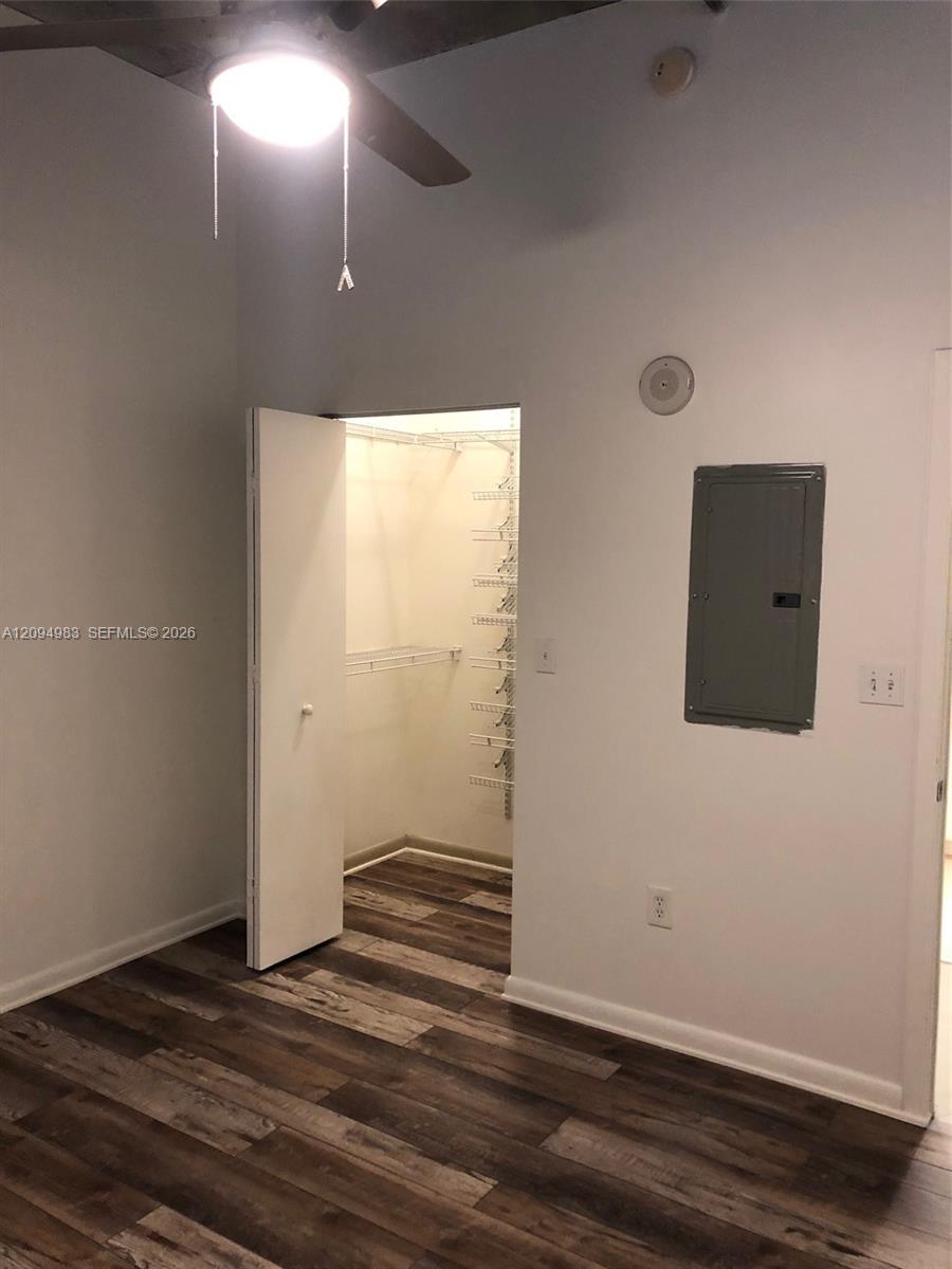 2001 Biscayne Boulevard 3504 Property Photo 3
