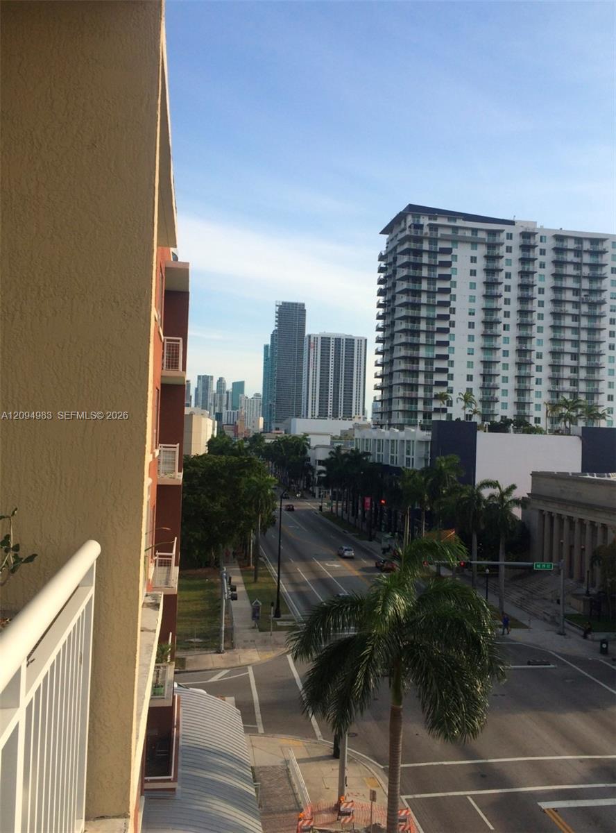 2001 Biscayne Boulevard 3504 Property Photo 19