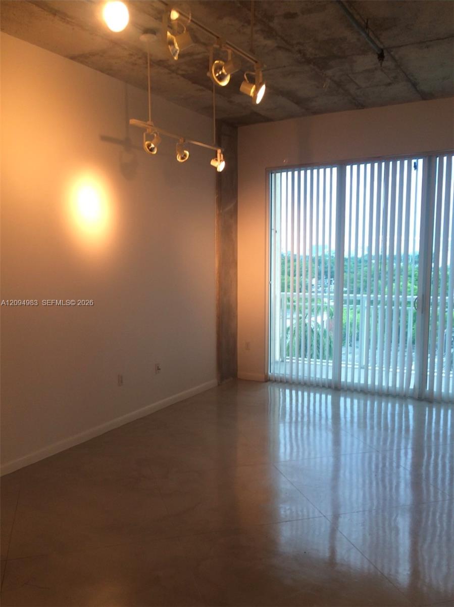 2001 Biscayne Boulevard 3504 Property Photo 27