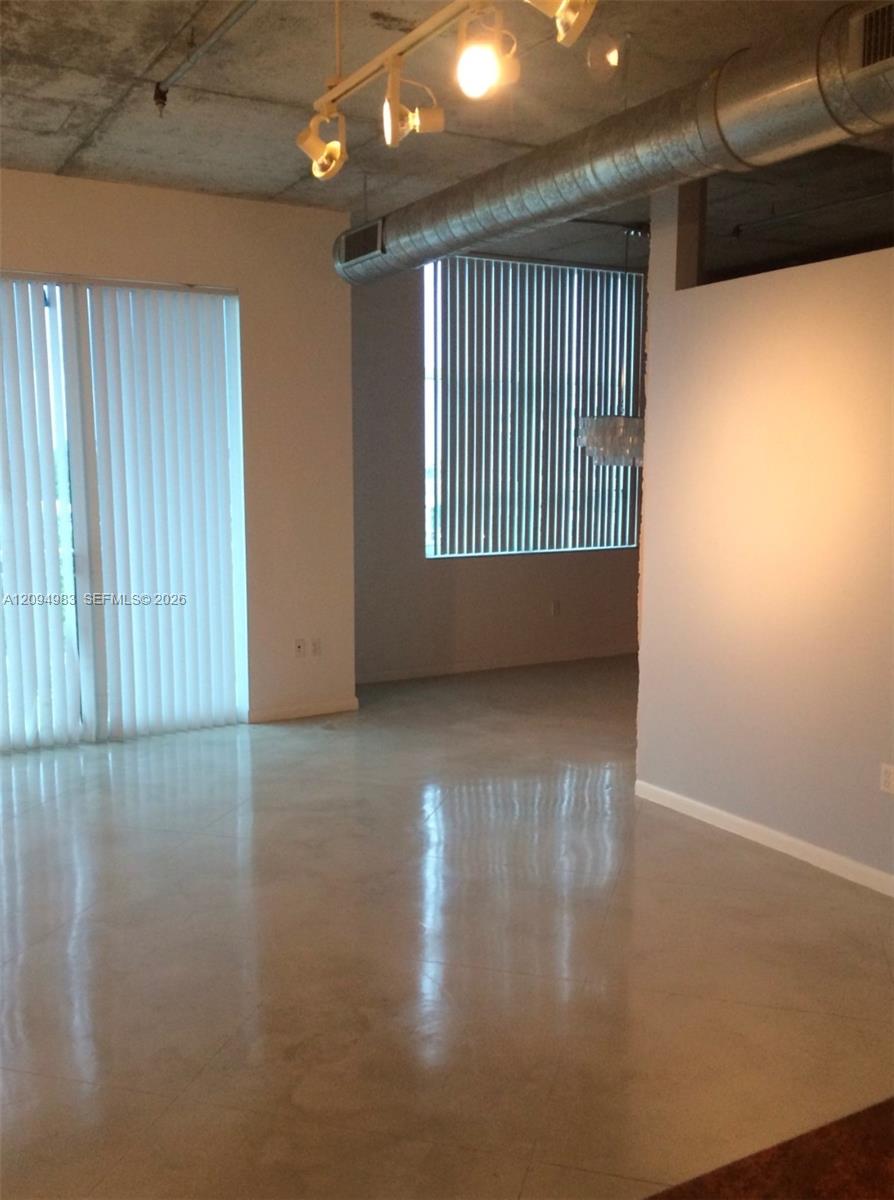 2001 Biscayne Boulevard 3504 Property Photo 28